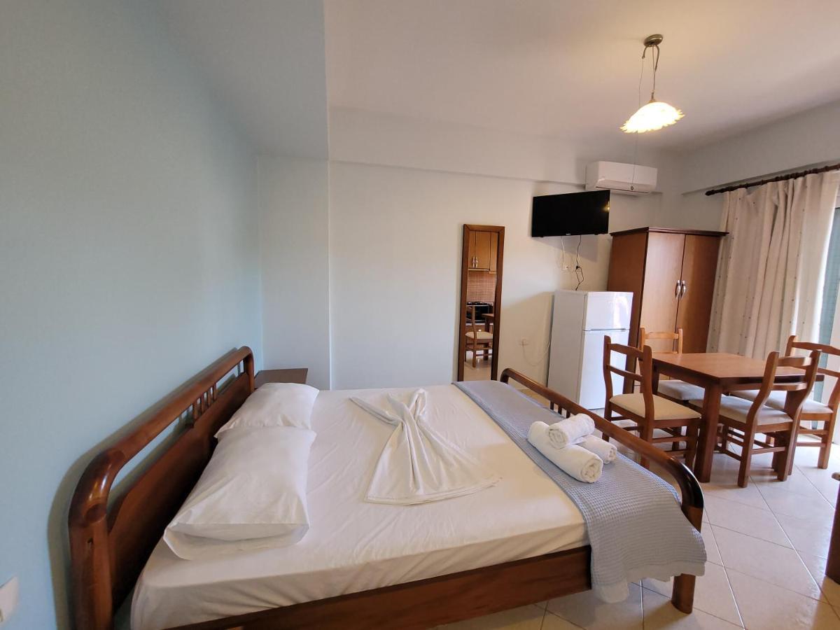 Vila Mihasi Ksamil Esterno foto