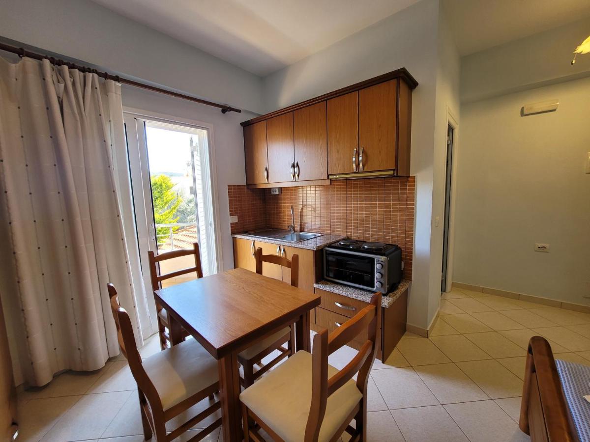 Vila Mihasi Ksamil Esterno foto