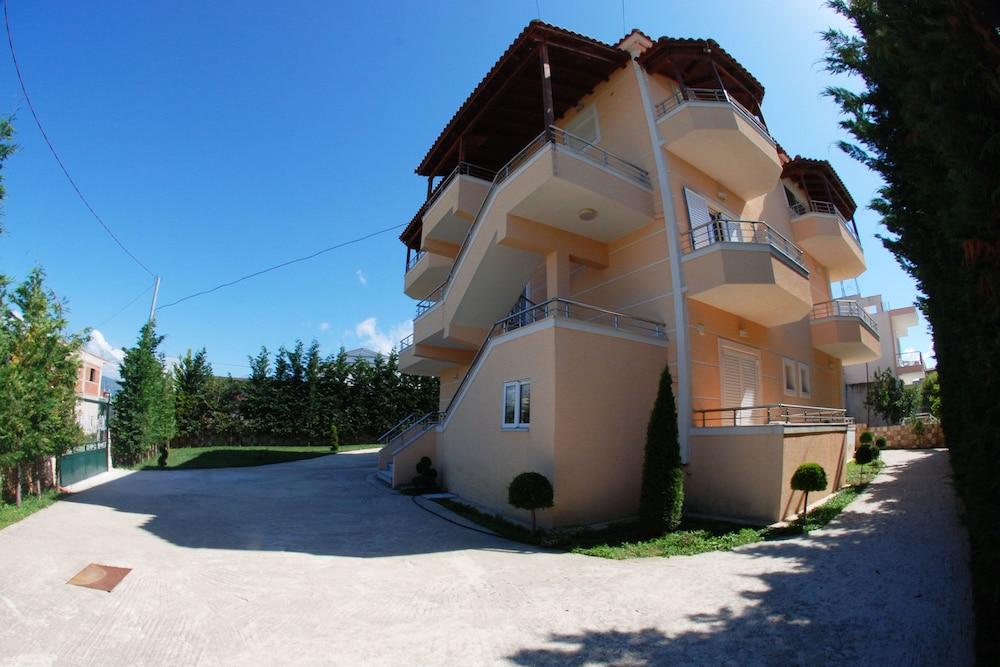 Vila Mihasi Ksamil Esterno foto