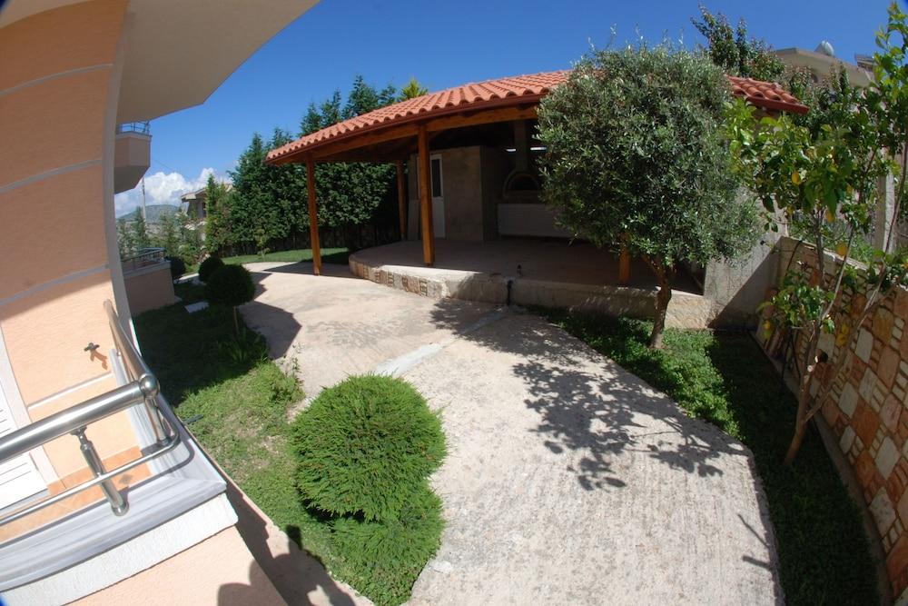 Vila Mihasi Ksamil Esterno foto